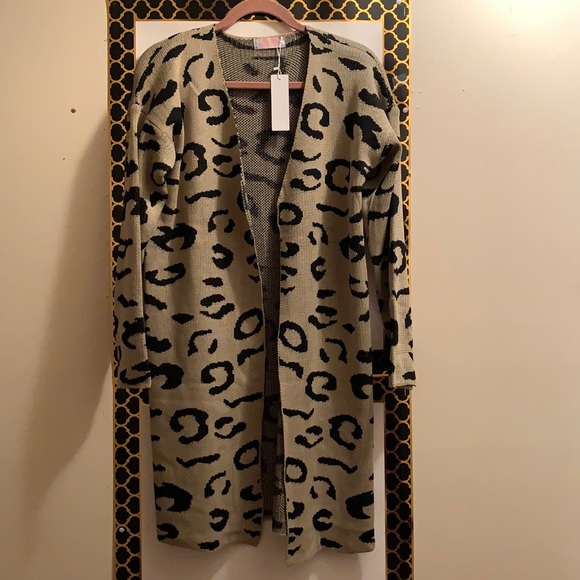 C&D Sweaters - CARDIGAN SWEATER, ANIMAL PRINT (OPEN) , SIZE M